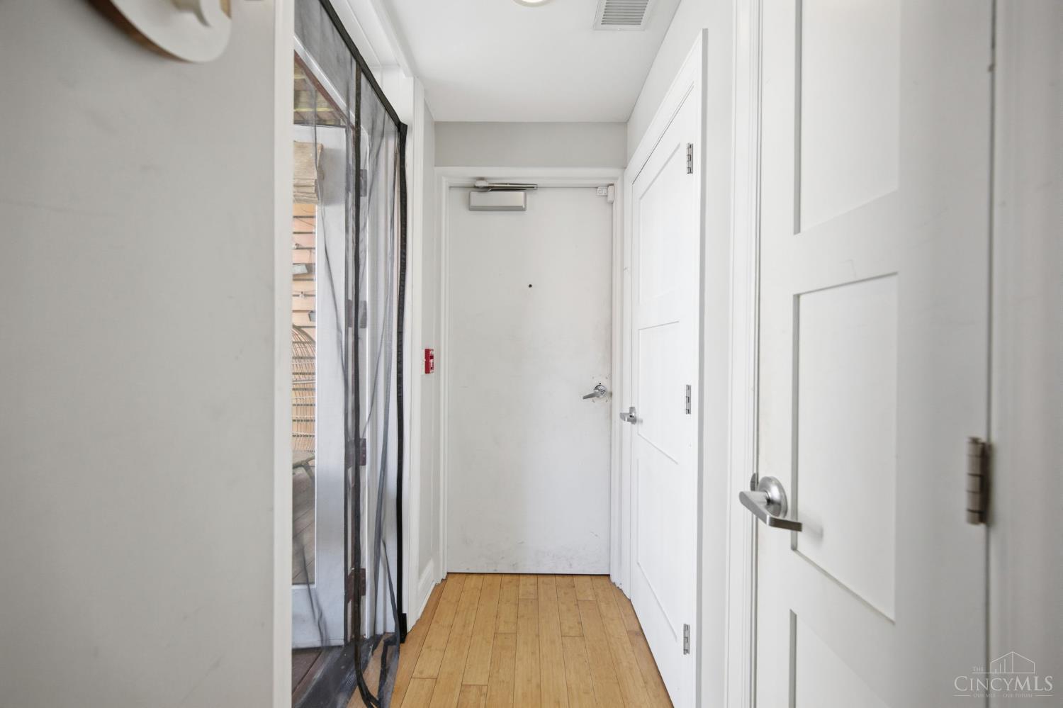 1338 Vine Street, Cincinnati, OH, 45202 — photo 7
