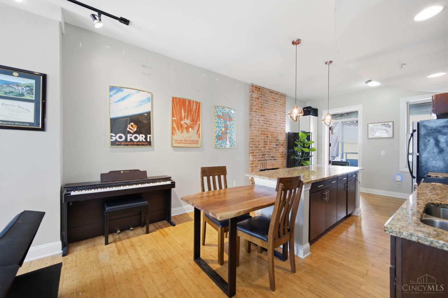 1338 Vine Street, Cincinnati, OH, 45202 — photo 15