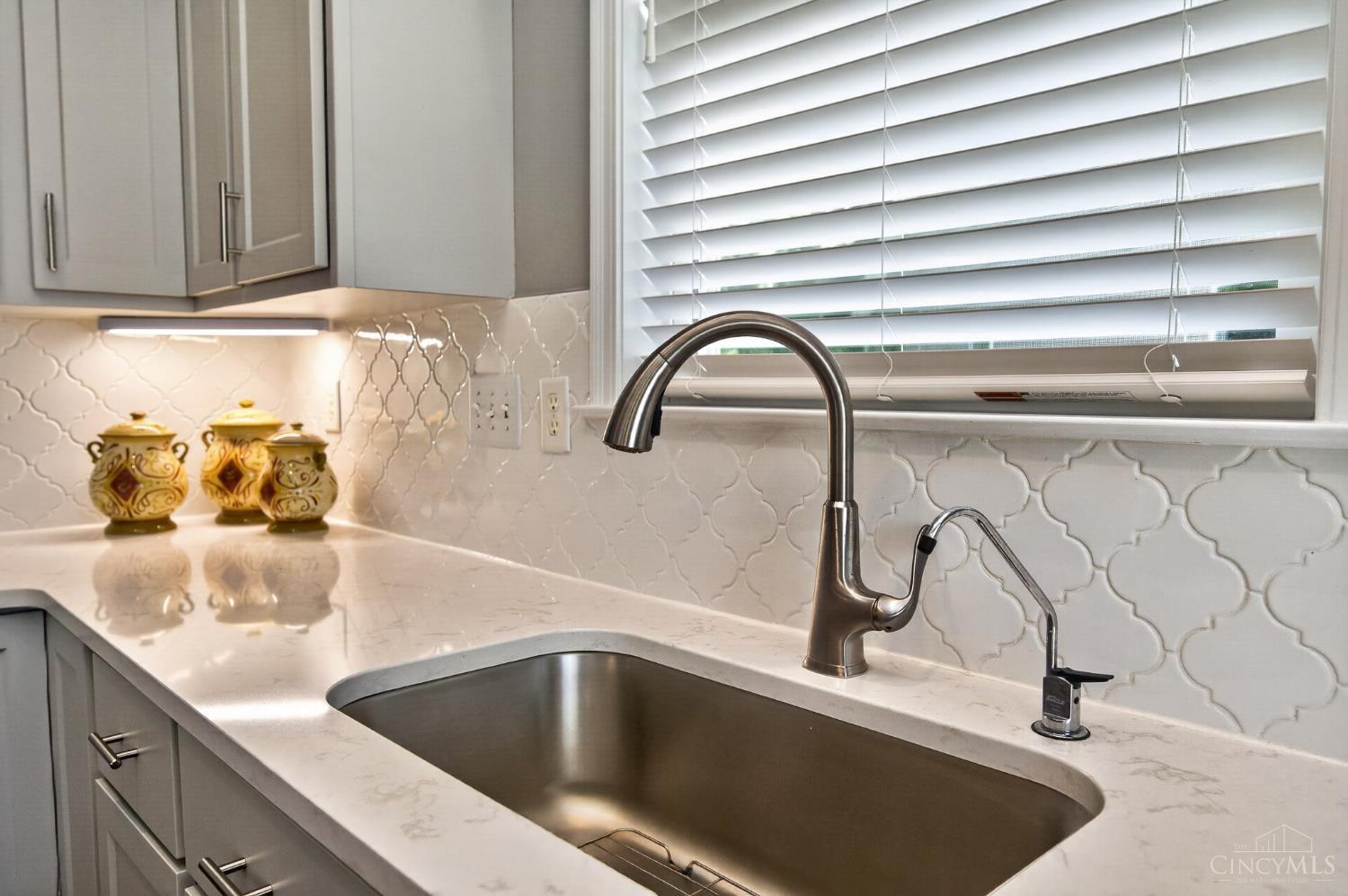 1185 Creek Cove, Hamilton Twp, OH, 45039 — photo 12