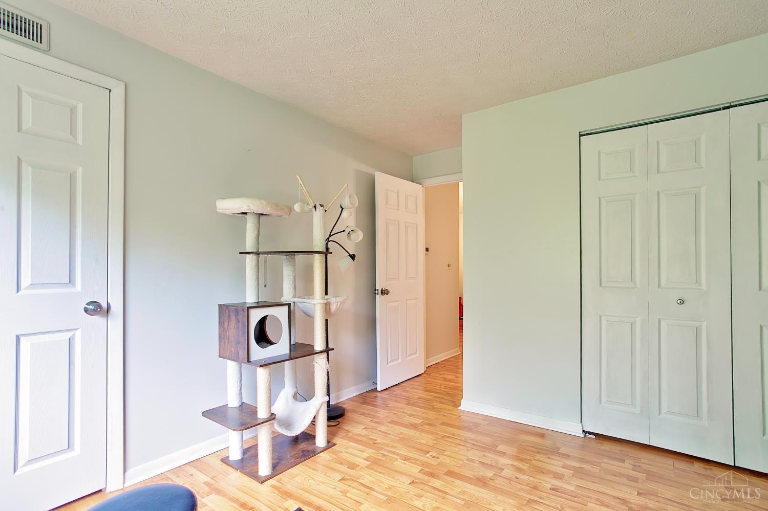 5975 Meadow Creek Drive #12, Miami Twp, OH, 45150 — photo 10