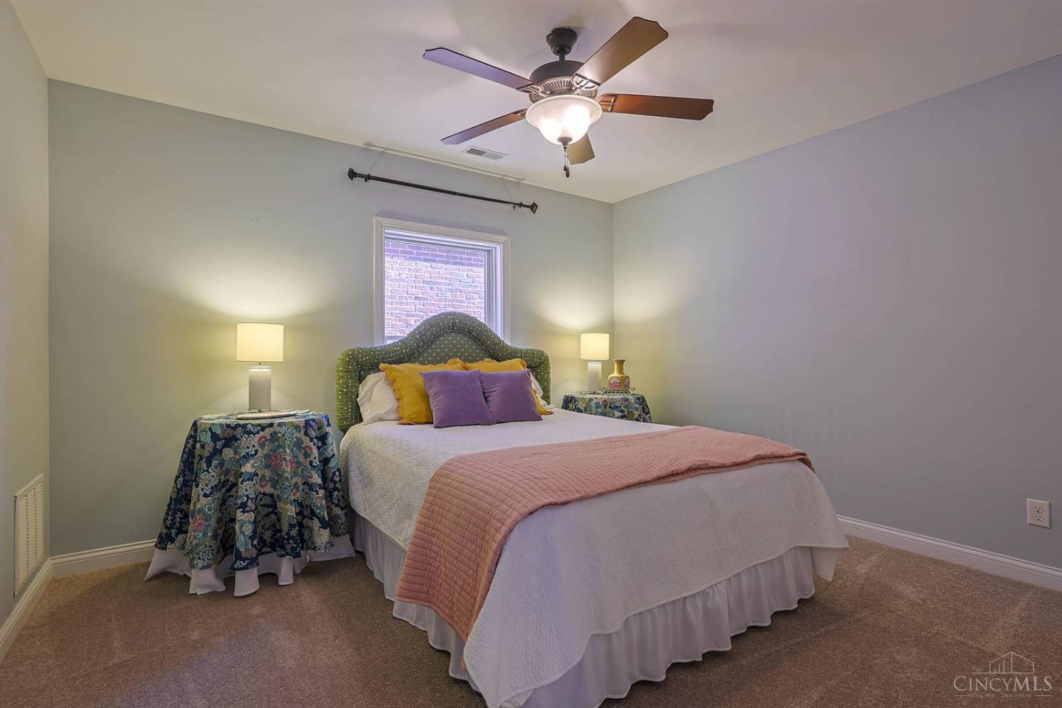 330 Boal Street, Cincinnati, OH, 45202 — photo 41