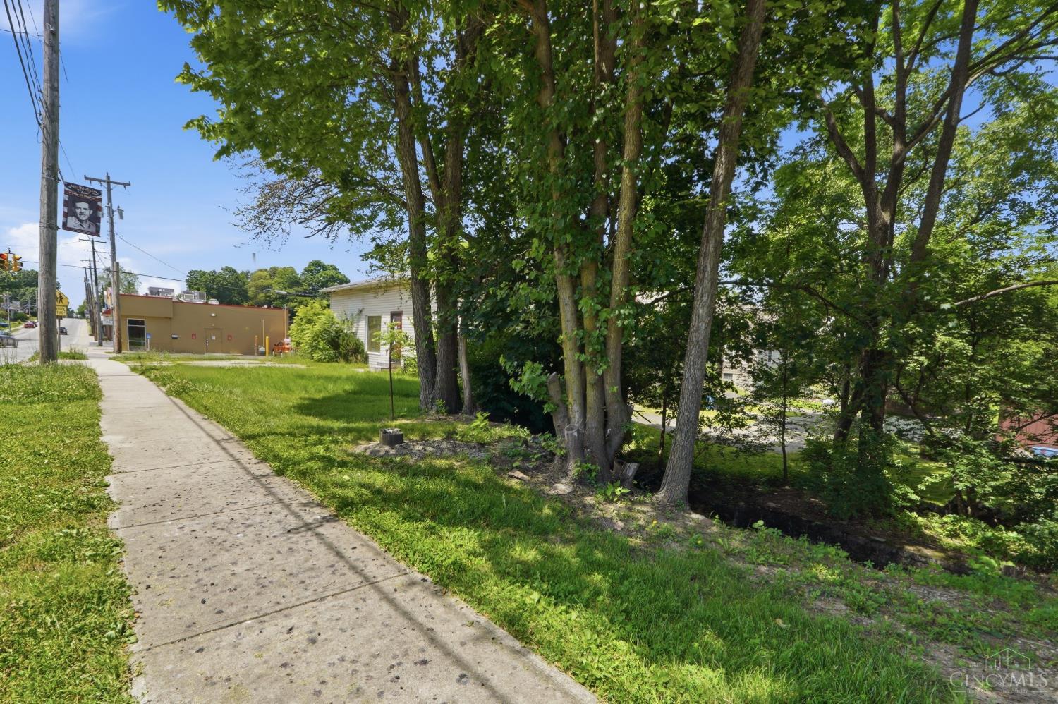239 Locust Street, Wilmington, OH, 45177 — photo 23