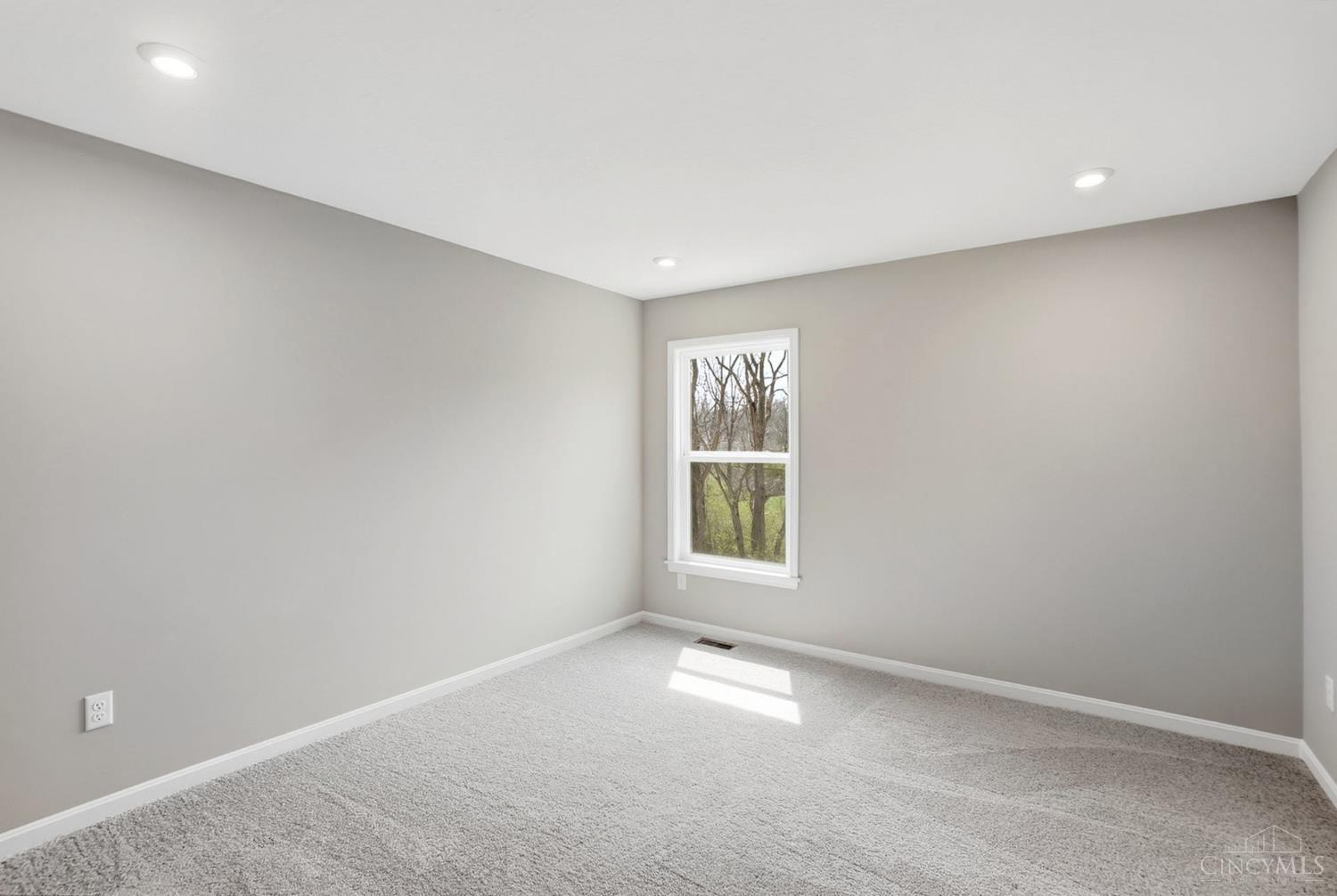 2615 Golden Leaf Drive, Beavercreek, OH, 45431 — photo 23