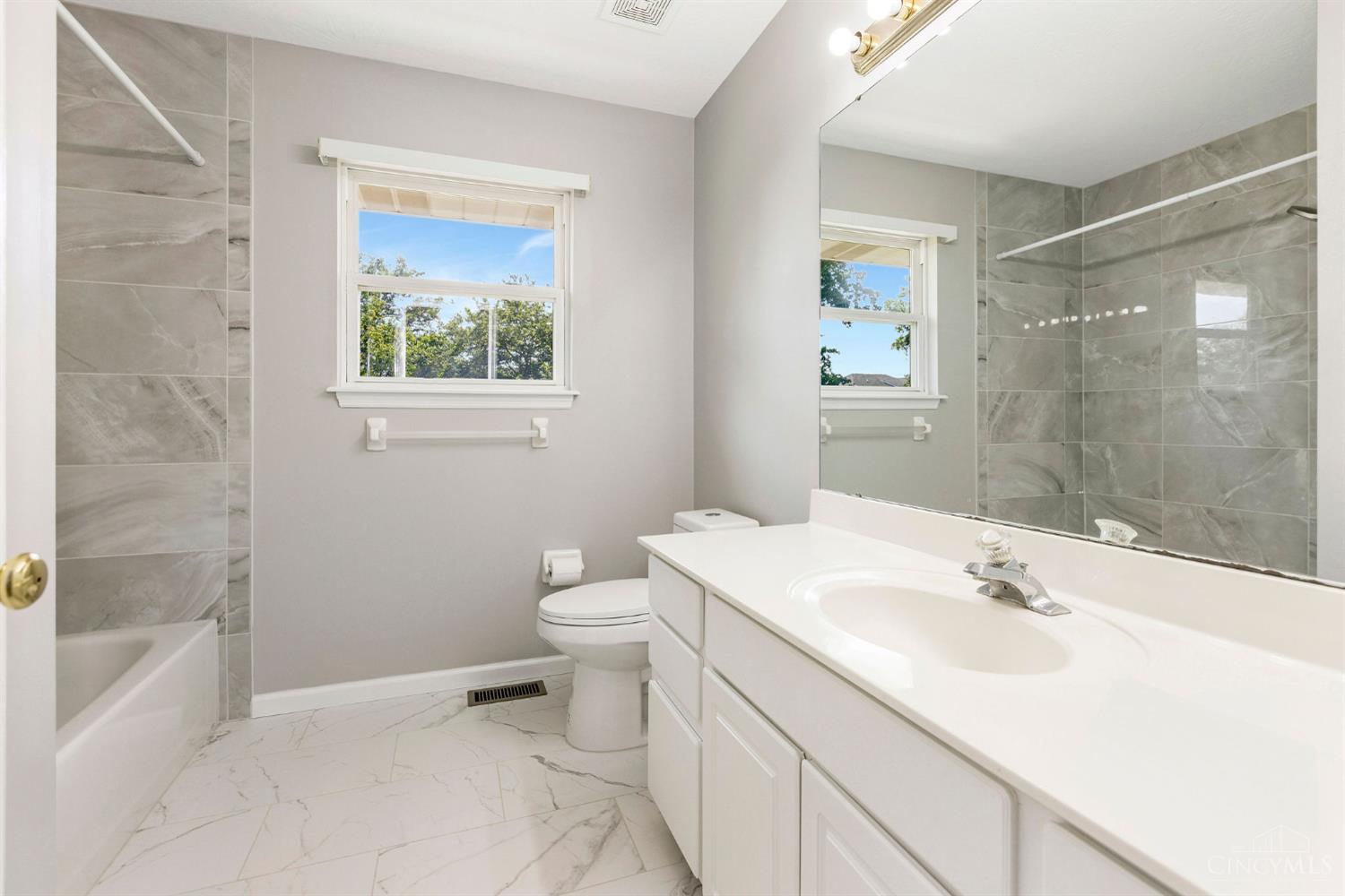 8896 Charleston Woods Drive, Deerfield Twp., OH, 45040 — photo 39