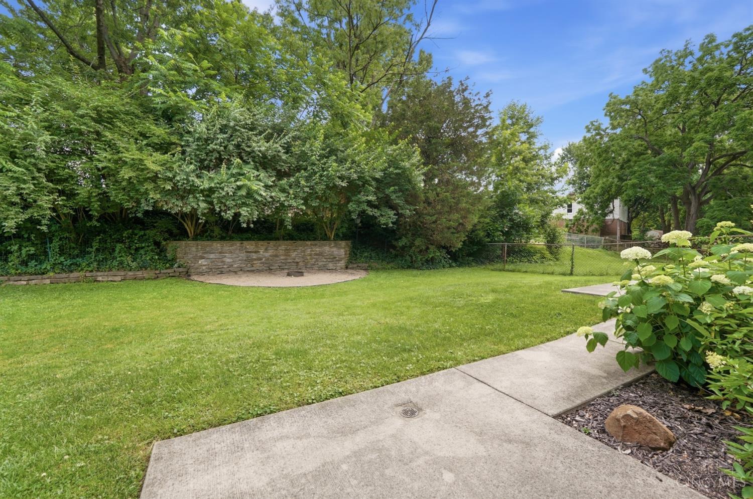 5594 Sunnywoods Lane, Green Twp, OH, 45239 — photo 39