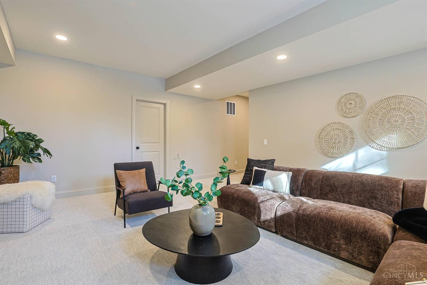 7401 Cornell Road, Montgomery, OH, 45242 — photo 15