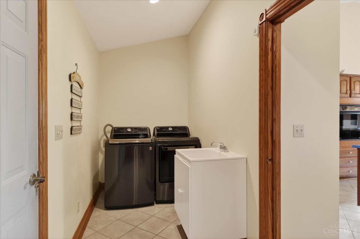 741 Penn Lane, Hillsboro, OH, 45133 — photo 22