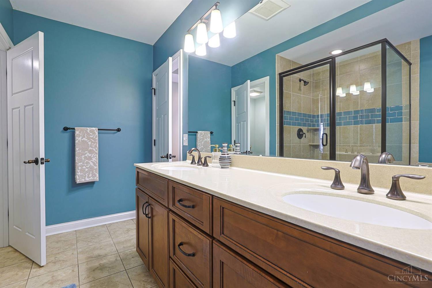 330 Boal Street, Cincinnati, OH, 45202 — photo 38