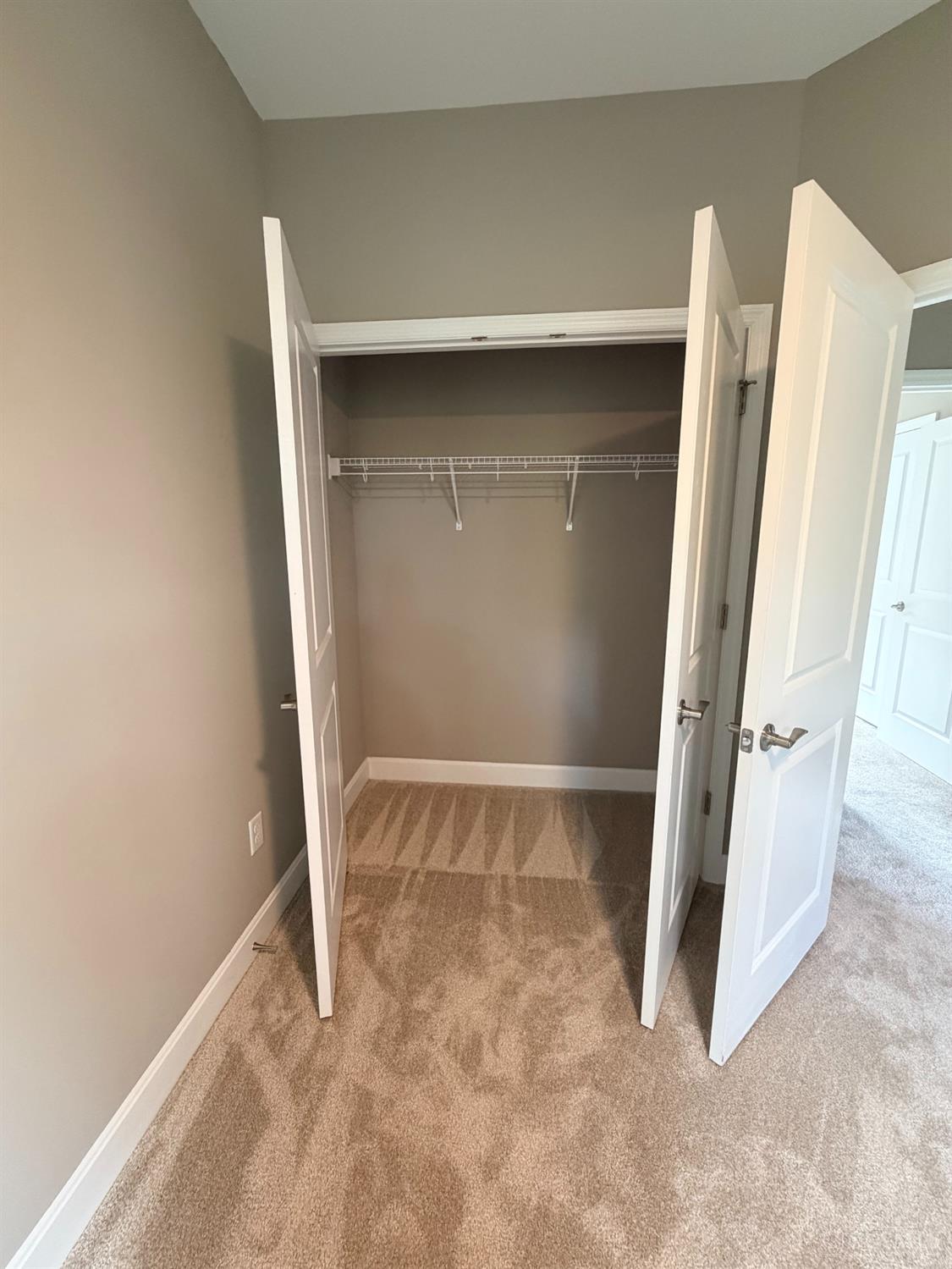 381 Cityscape West Drive, Cincinnati, OH, 45205 — photo 17