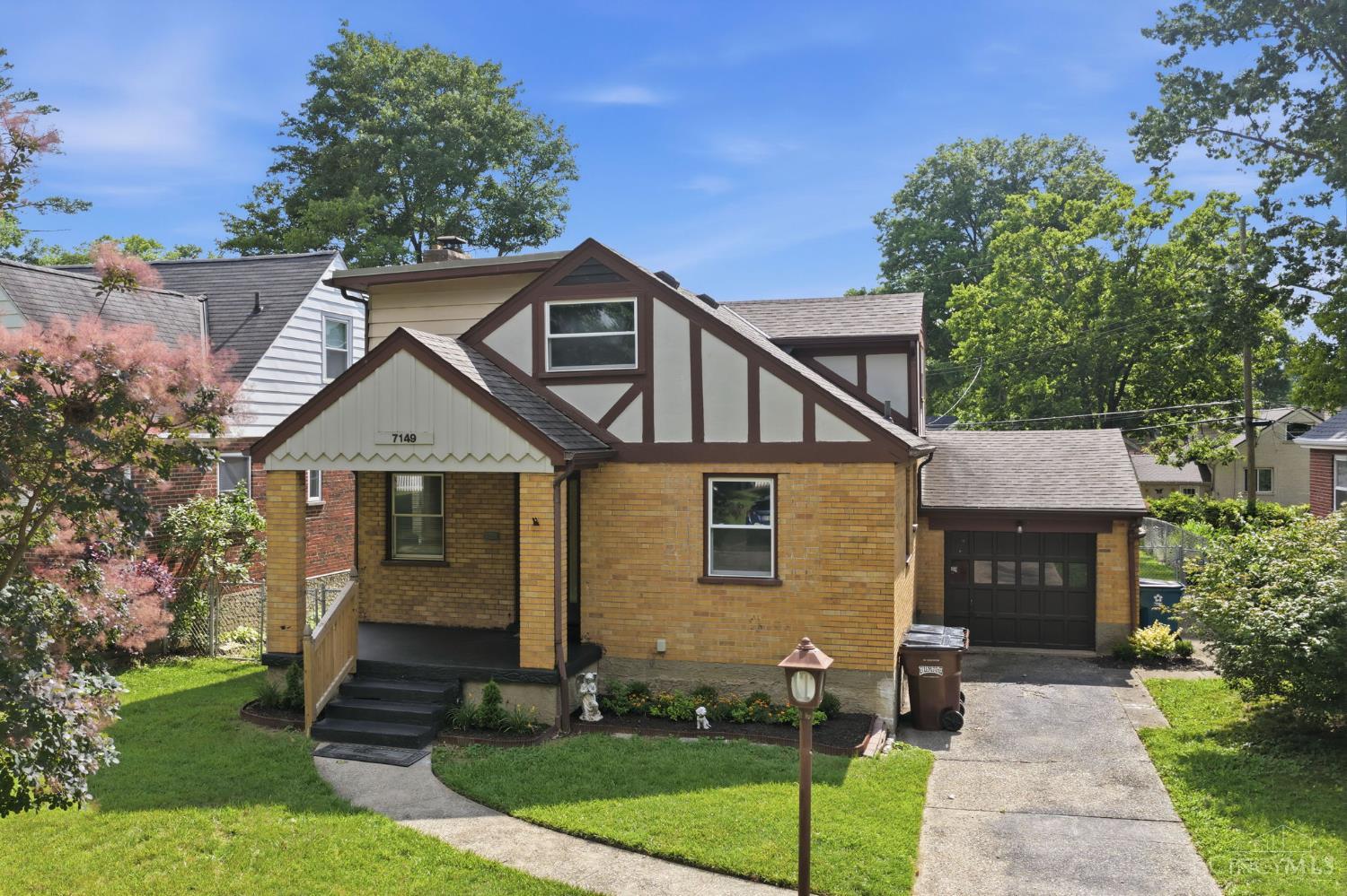 7149 Garden Road, Sycamore Twp, OH, 45236