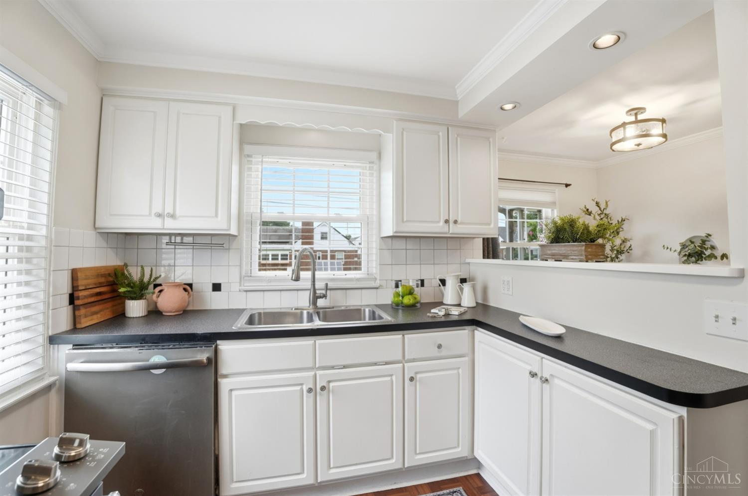 4109 Orchard Lane, Deer Park, OH, 45236 — photo 10