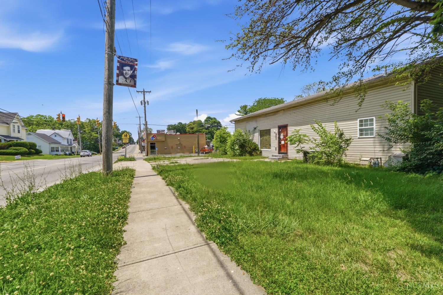 239 Locust Street, Wilmington, OH, 45177 — photo 2
