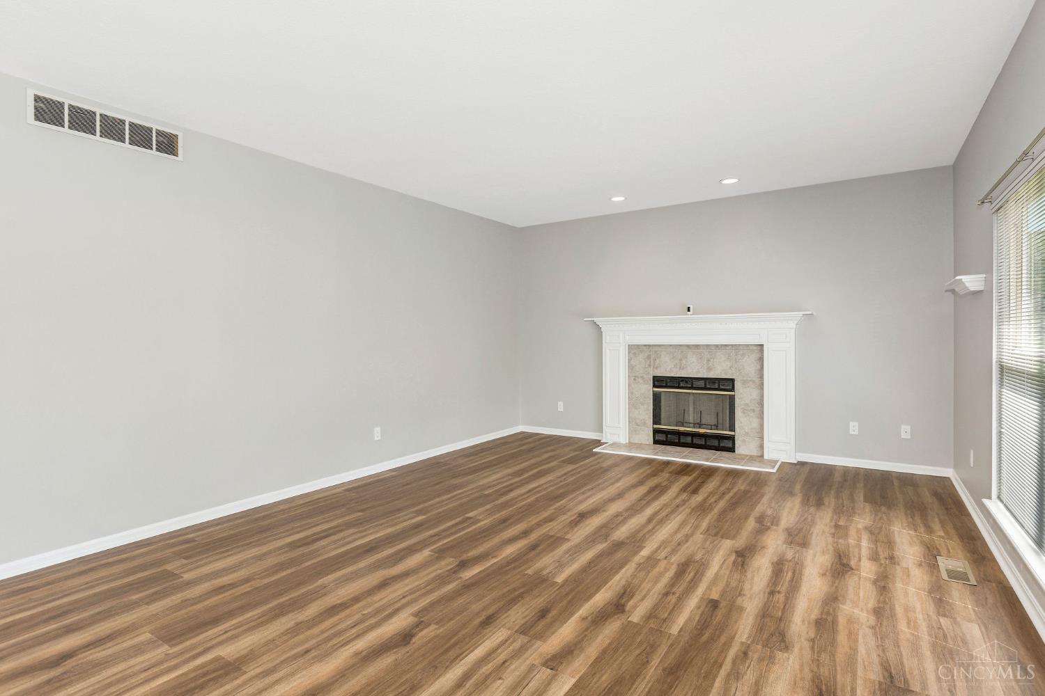 8896 Charleston Woods Drive, Deerfield Twp., OH, 45040 — photo 15