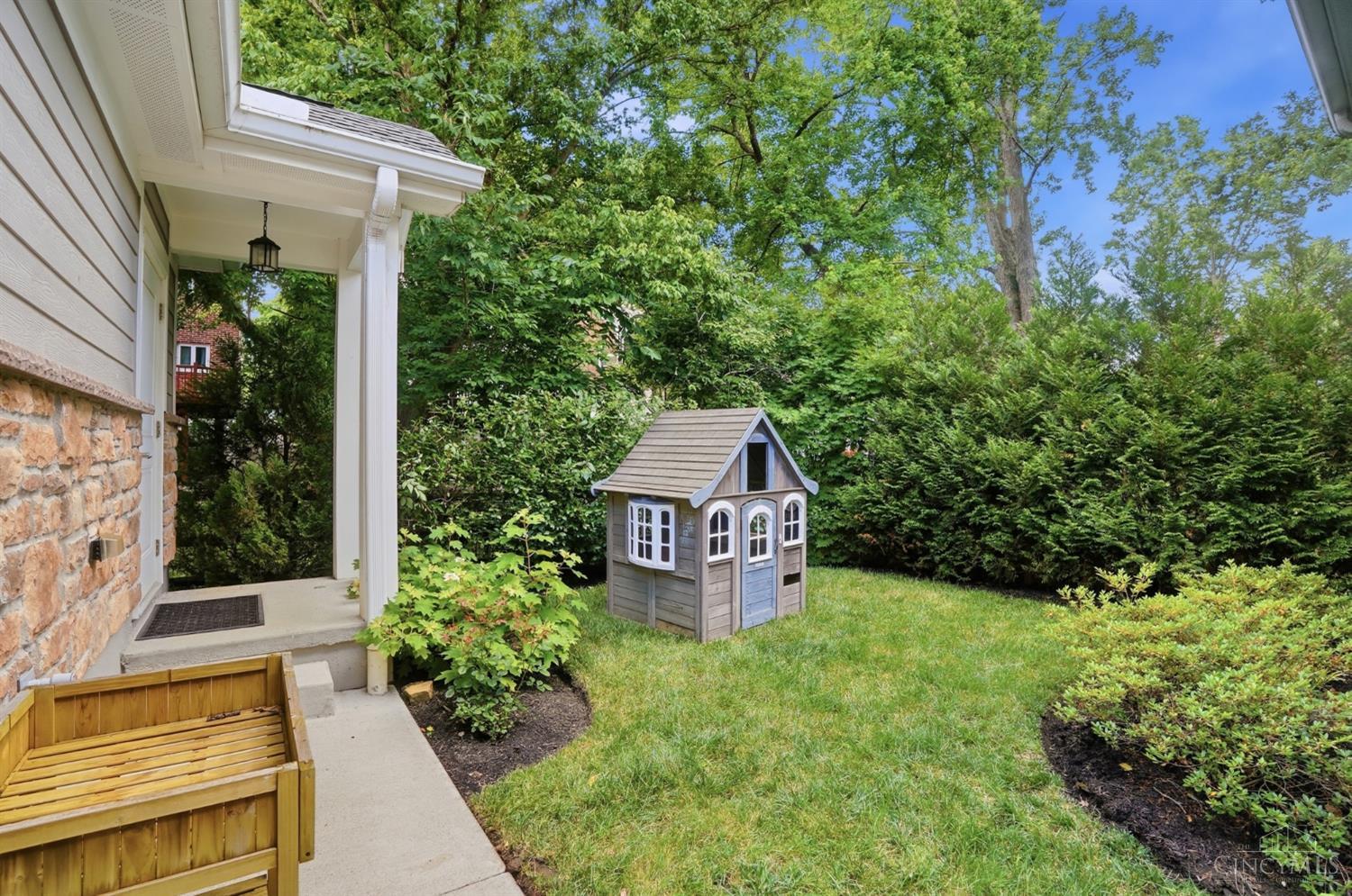 3422 Ault View Avenue
