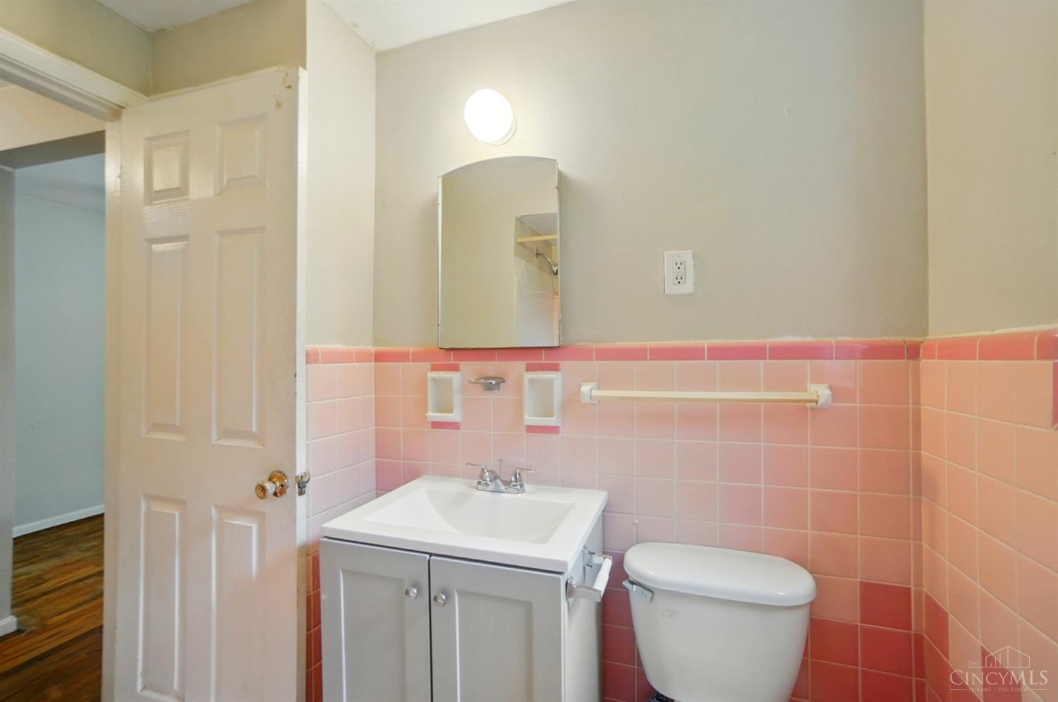 3919 Gatewood Lane, Silverton, OH, 45236 — photo 37