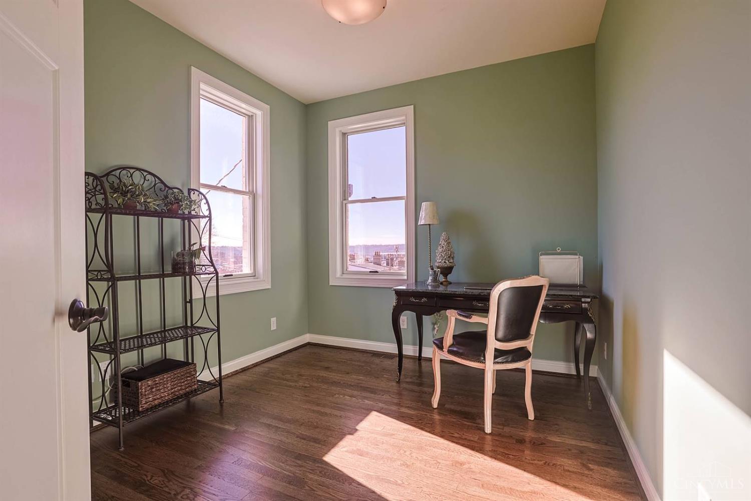 330 Boal Street, Cincinnati, OH, 45202 — photo 30