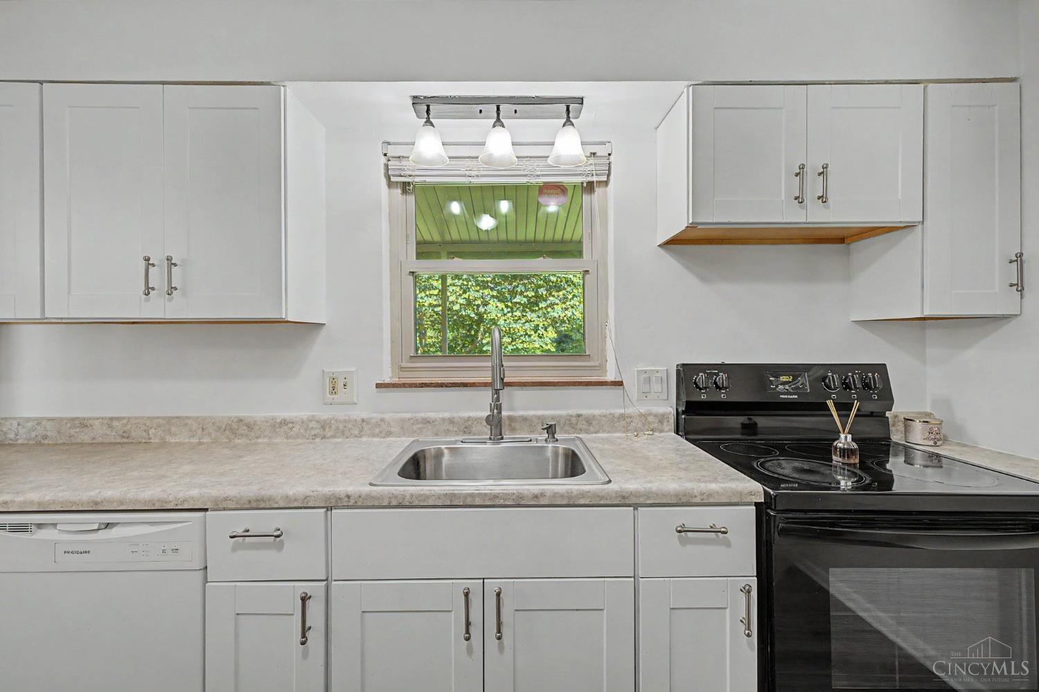 8847 Mockingbird Lane, Springfield Twp., OH, 45231 — photo 16