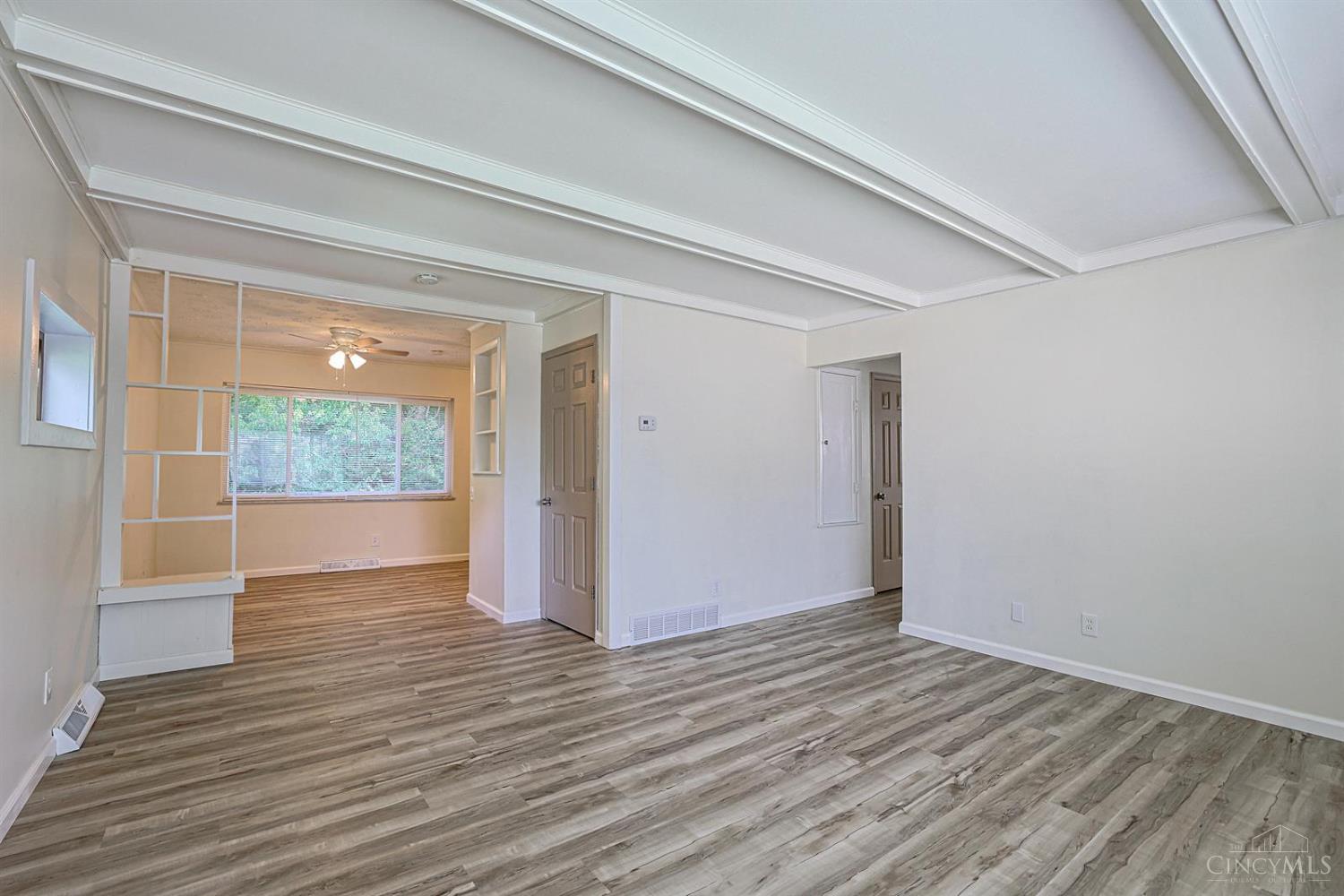 3065 Aquadale Lane, Cincinnati, OH, 45211 — photo 5