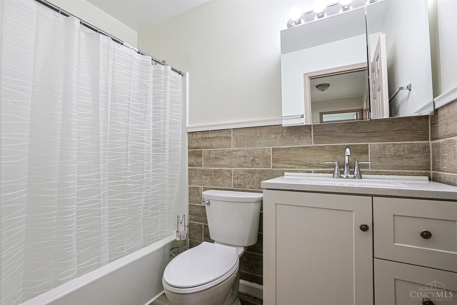 3065 Aquadale Lane, Cincinnati, OH, 45211 — photo 26
