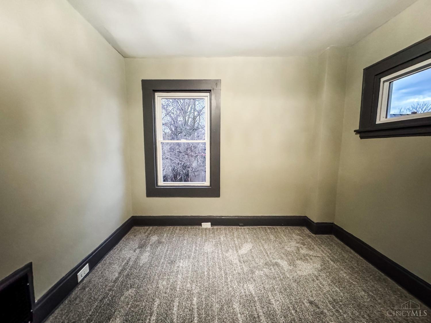 3472 Woodburn Avenue, Cincinnati, OH, 45207 — photo 39