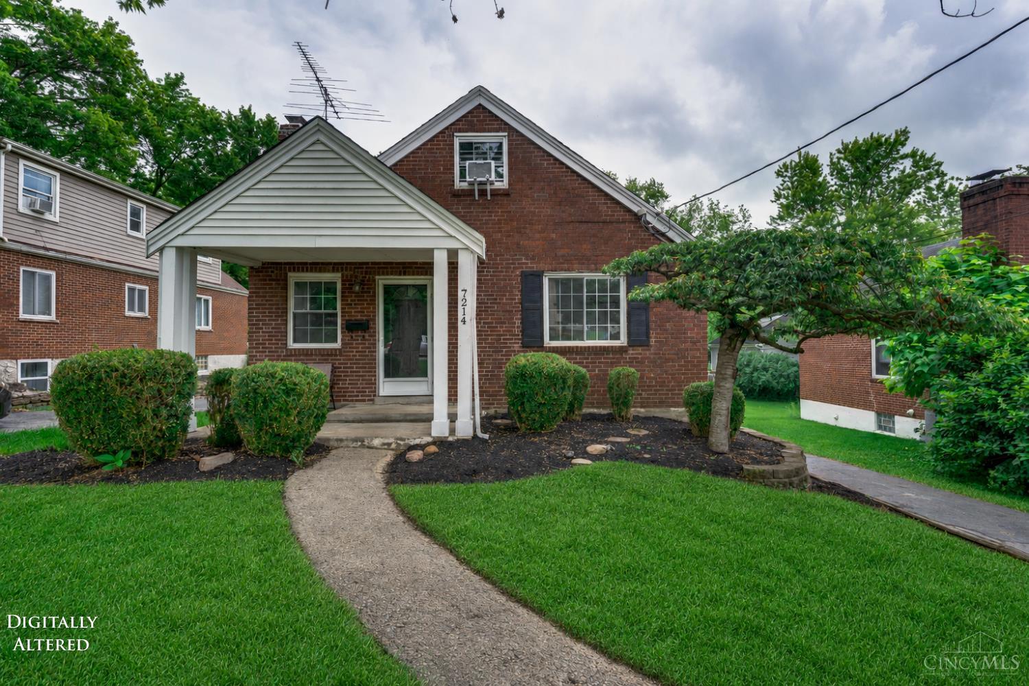 7214 Osceola, Madeira, OH, 45243