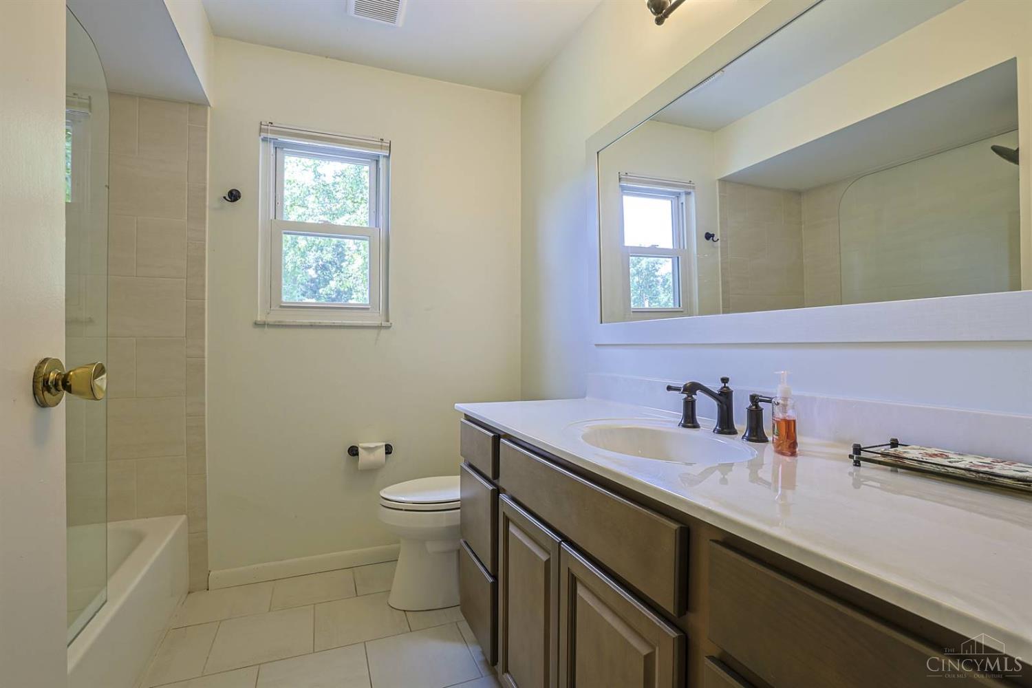 10639 Weil Road, Montgomery, OH, 45249 — photo 39
