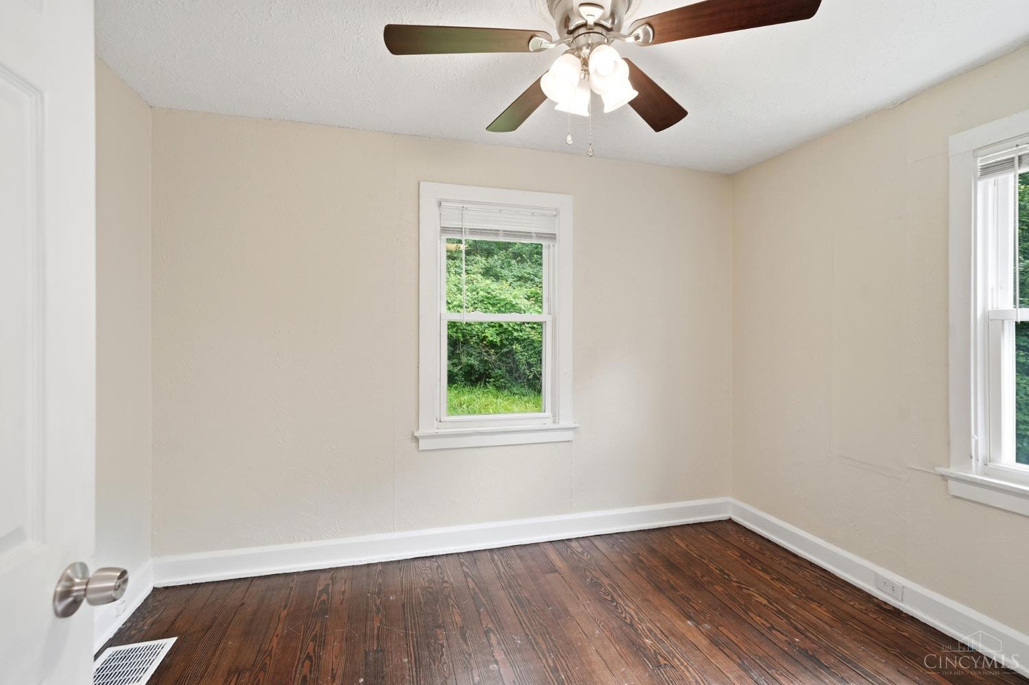 5128 Blaesi Street, Cincinnati, OH, 45227 — photo 8