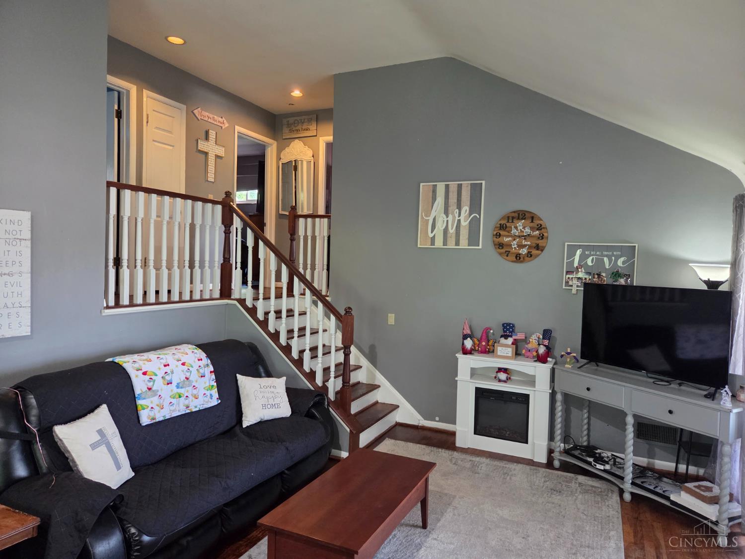 3399 Harmony Lane, Green Twp, OH, 45248 — photo 2