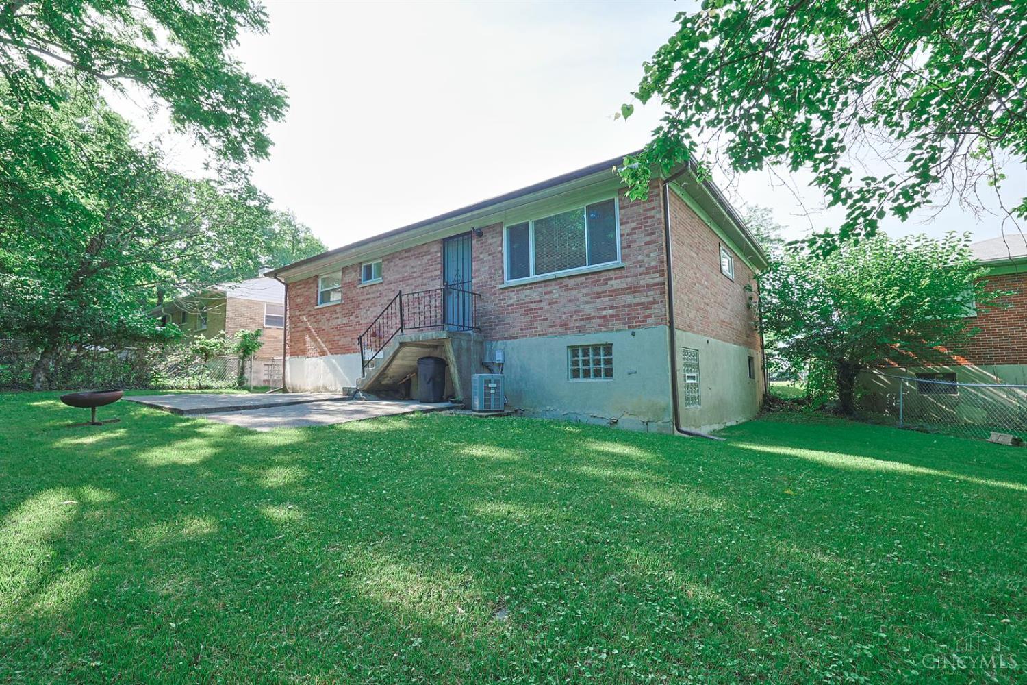 3065 Aquadale Lane, Cincinnati, OH, 45211 — photo 34