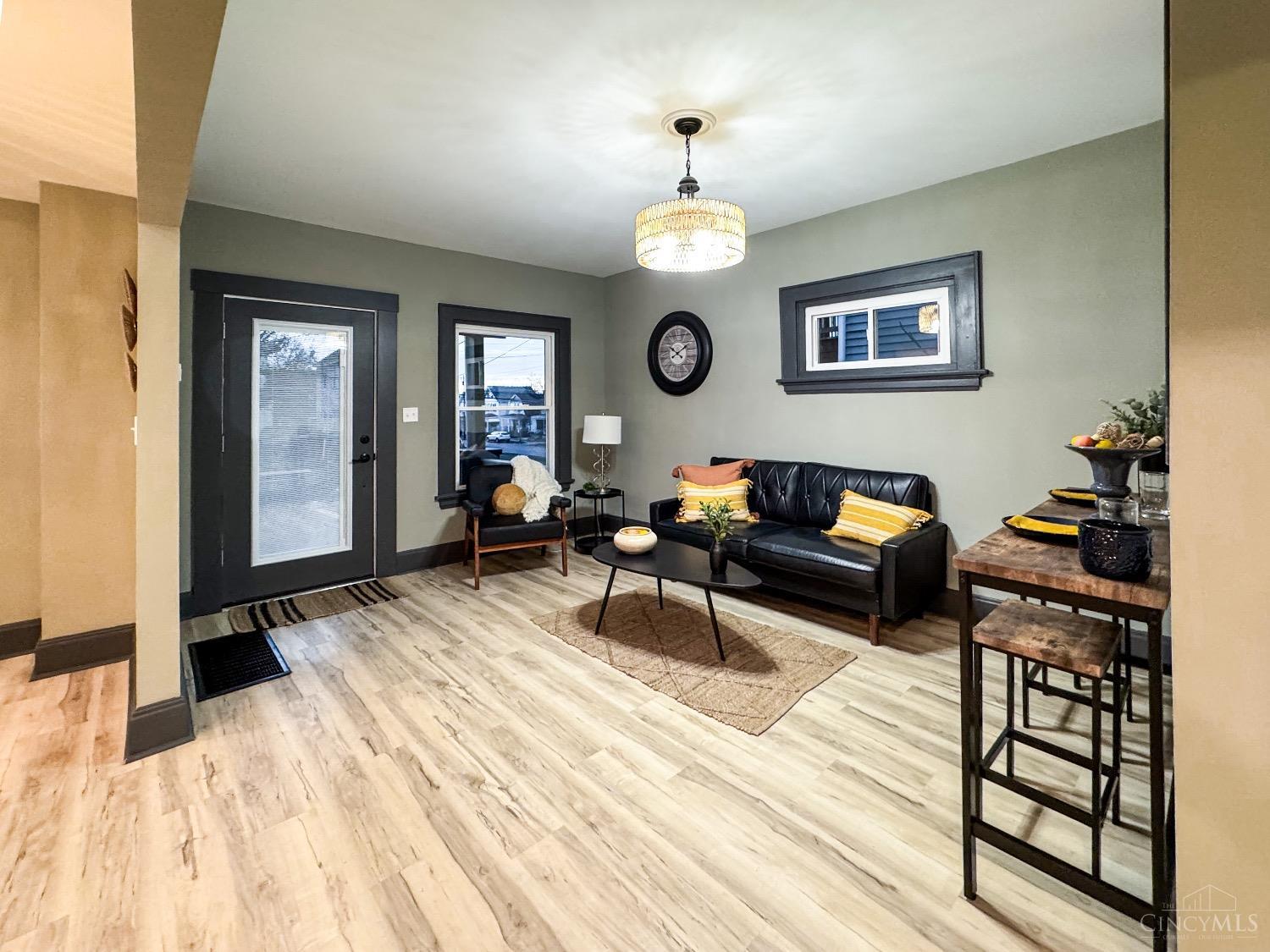3472 Woodburn Avenue, Cincinnati, OH, 45207 — photo 12