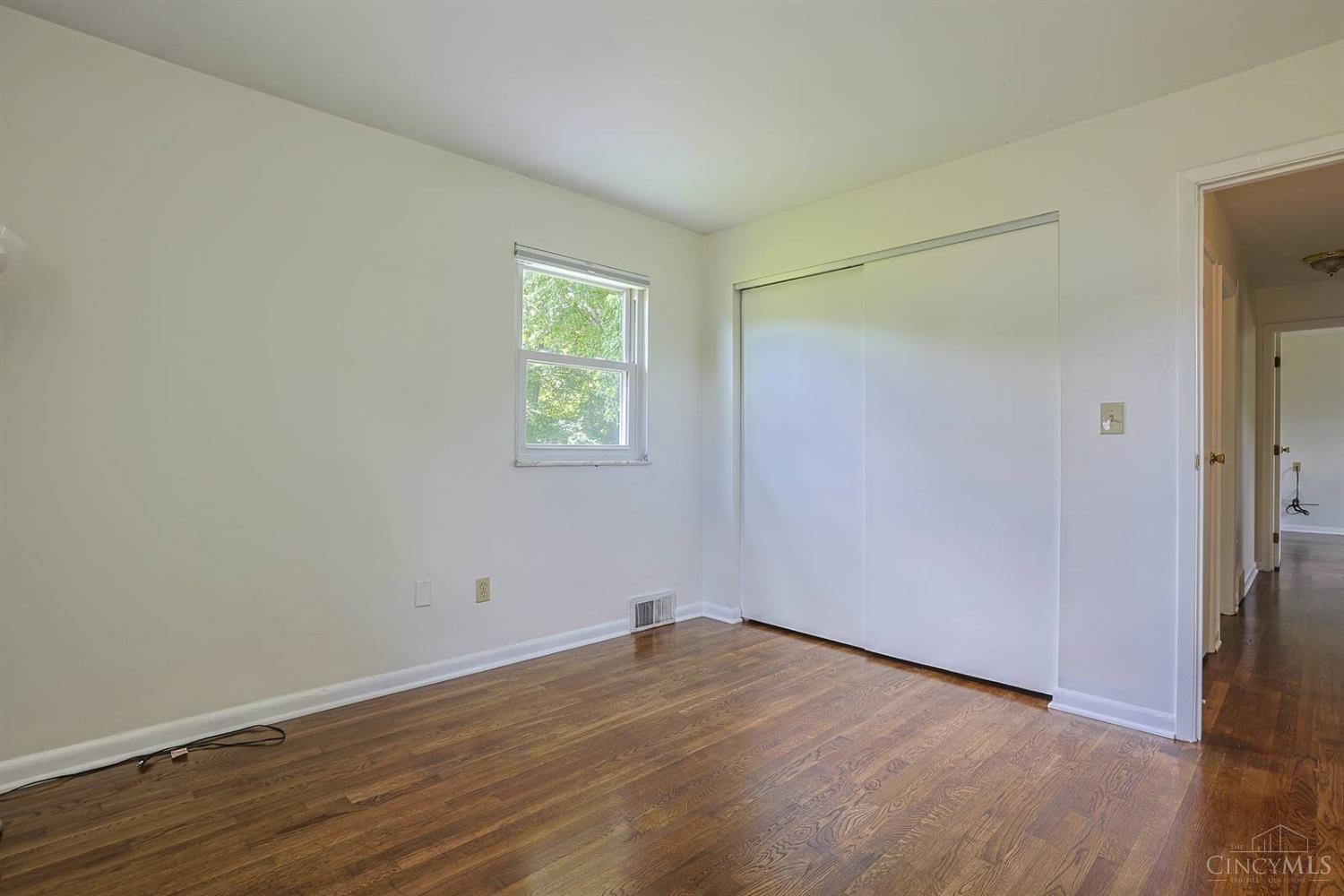 10639 Weil Road, Montgomery, OH, 45249 — photo 34
