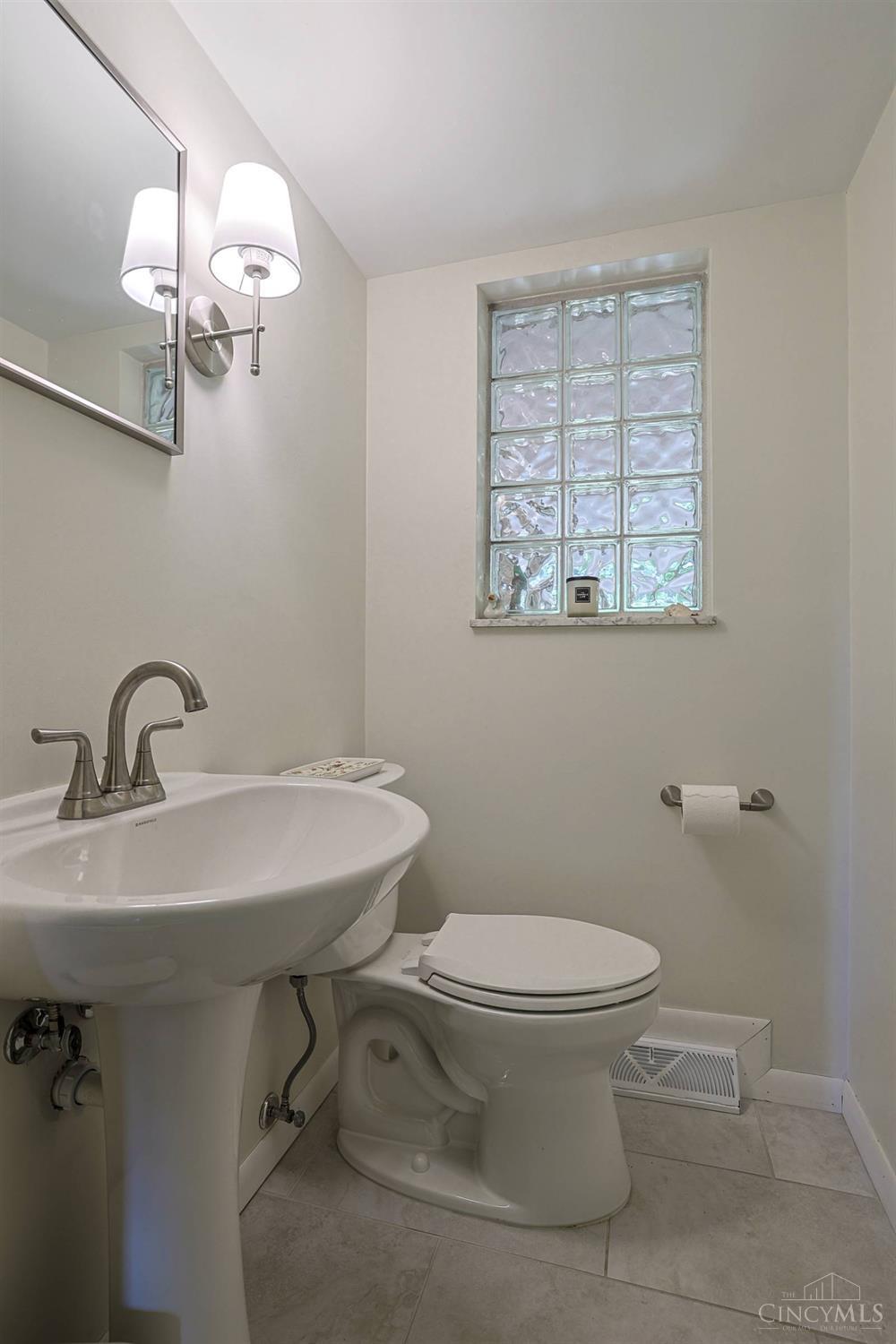 10639 Weil Road, Montgomery, OH, 45249 — photo 25