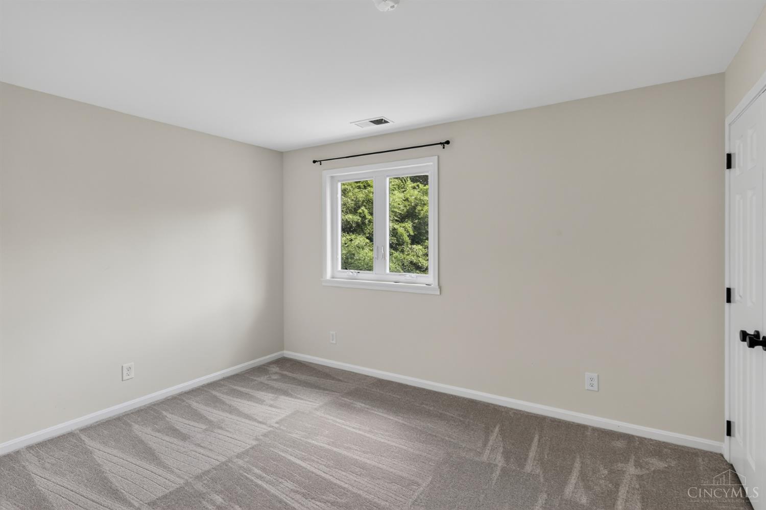 7745 Ivygate Lane, Montgomery, OH, 45242 — photo 24