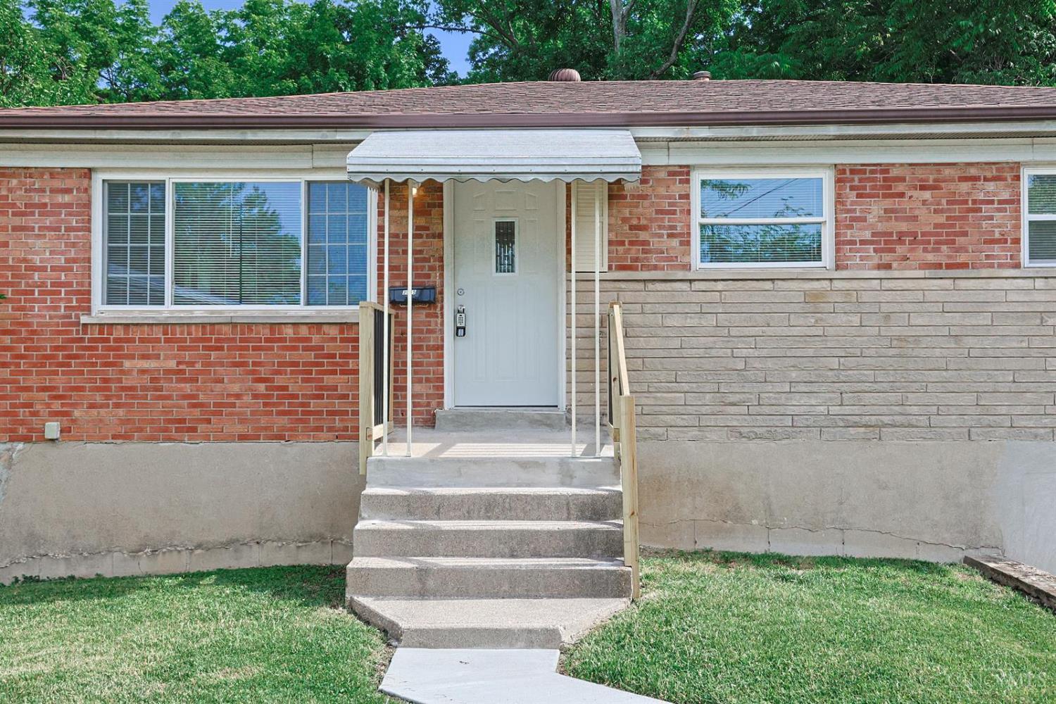 3065 Aquadale Lane, Cincinnati, OH, 45211 — photo 3