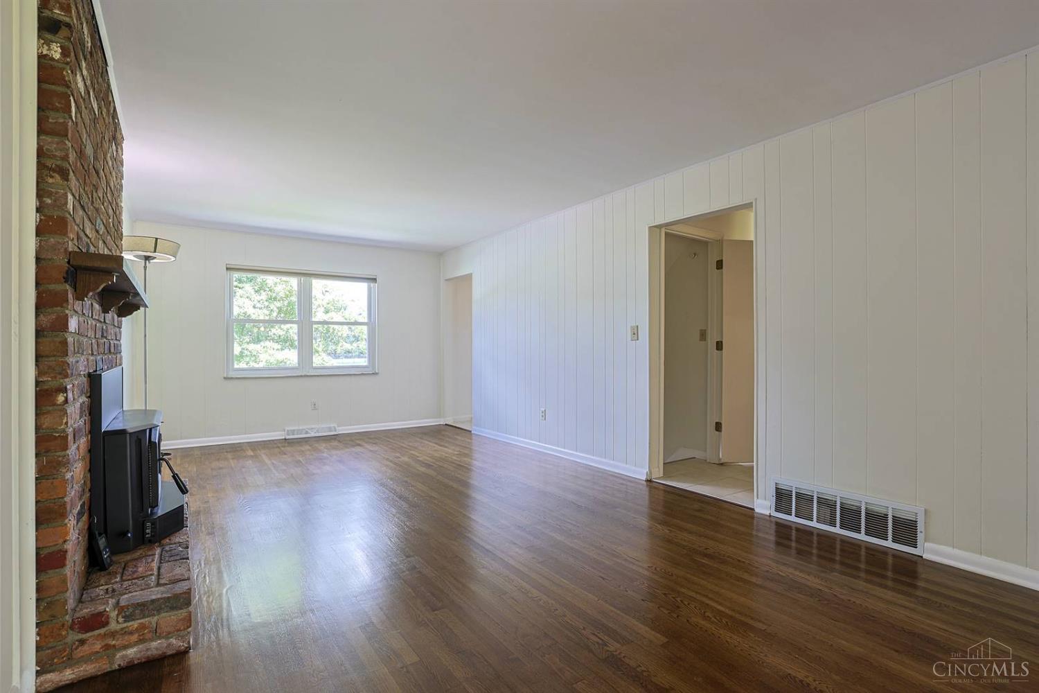 10639 Weil Road, Montgomery, OH, 45249 — photo 12
