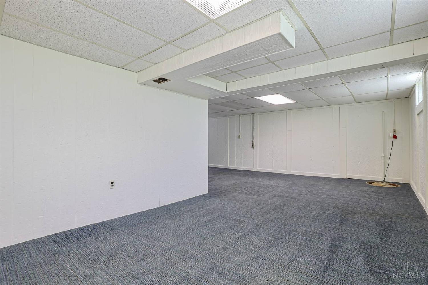 10639 Weil Road, Montgomery, OH, 45249 — photo 42