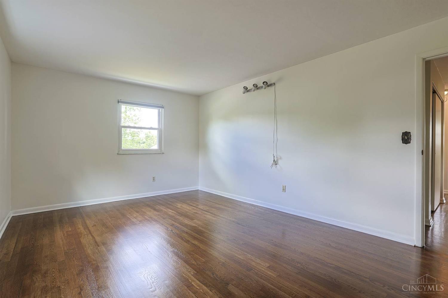 10639 Weil Road, Montgomery, OH, 45249 — photo 28