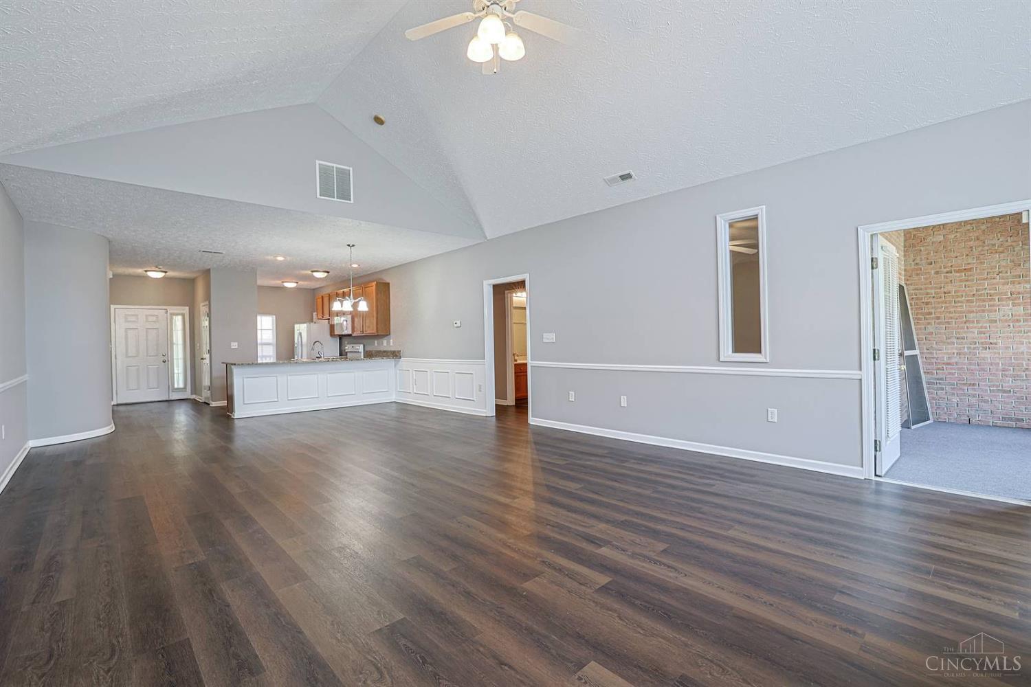 5655 Harbourside Drive, Deerfield Twp., OH, 45040 — photo 4