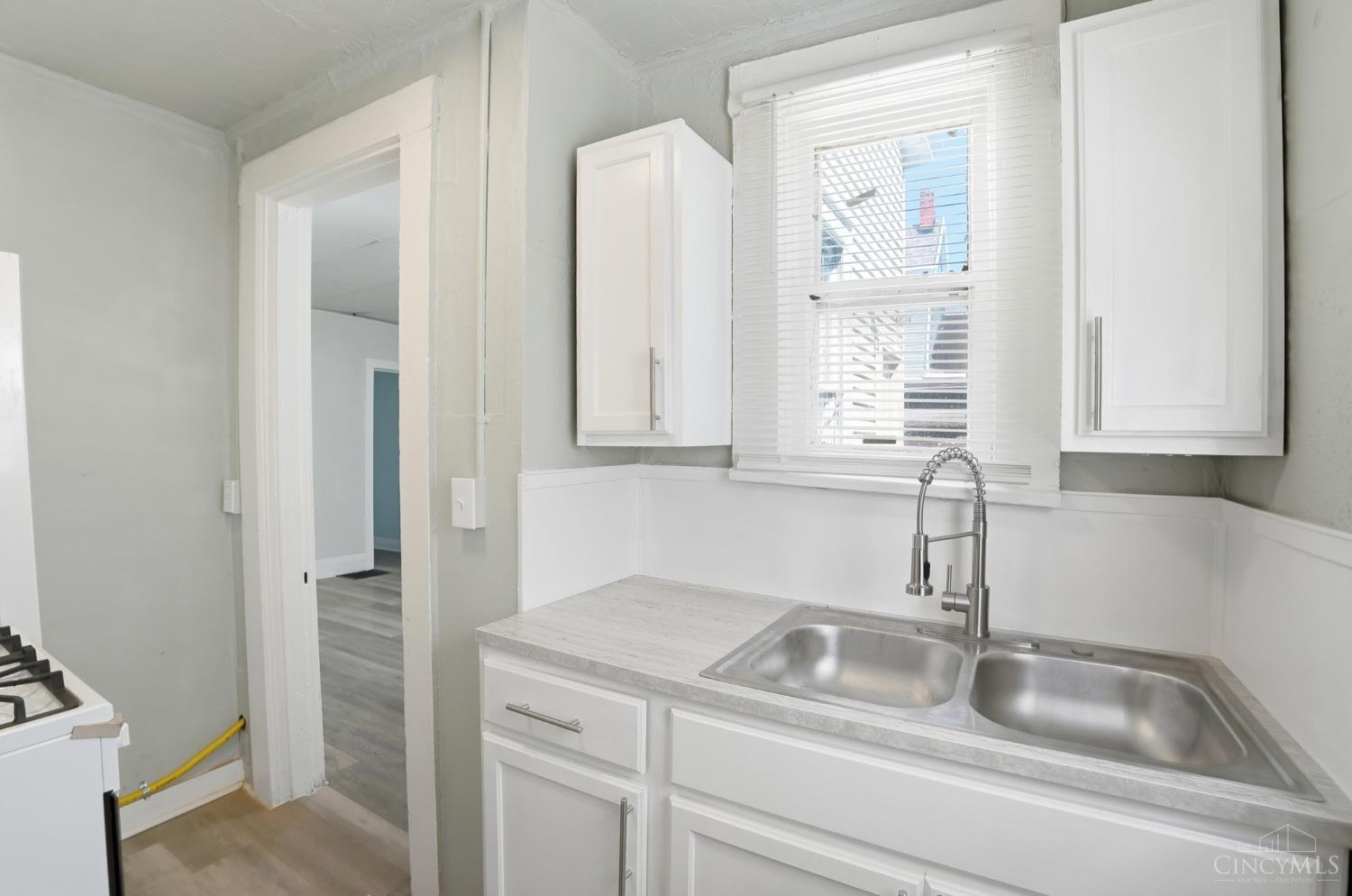 506 Maple Street, Elmwood Place, OH, 45216 — photo 19