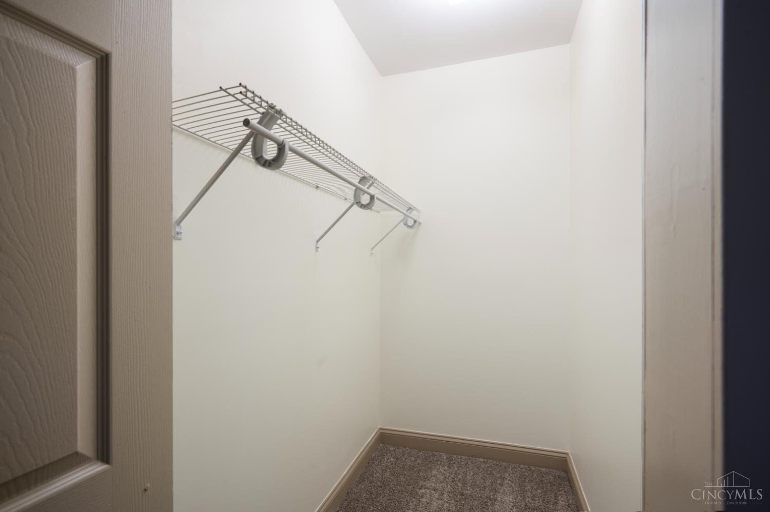 1237 Laidlaw Avenue, Cincinnati, OH, 45237 — photo 17