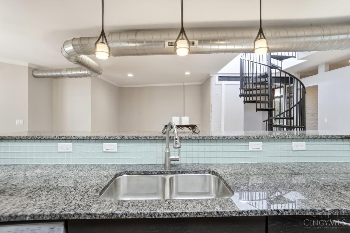 2356 Park Avenue #54, Cincinnati, OH, 45206 — photo 25