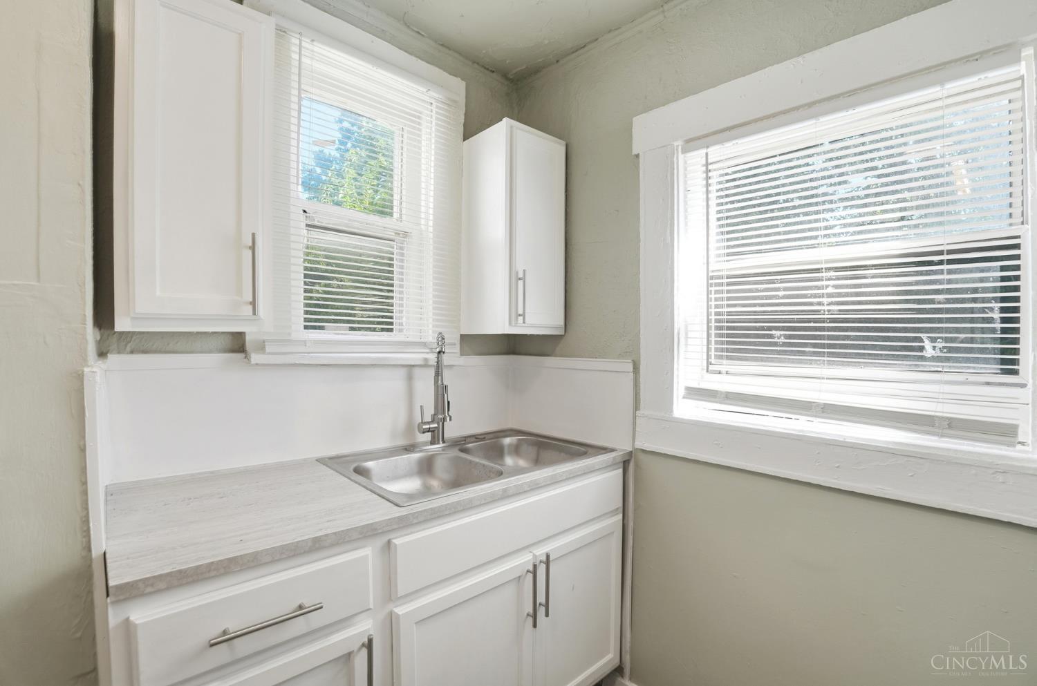 506 Maple Street, Elmwood Place, OH, 45216 — photo 18