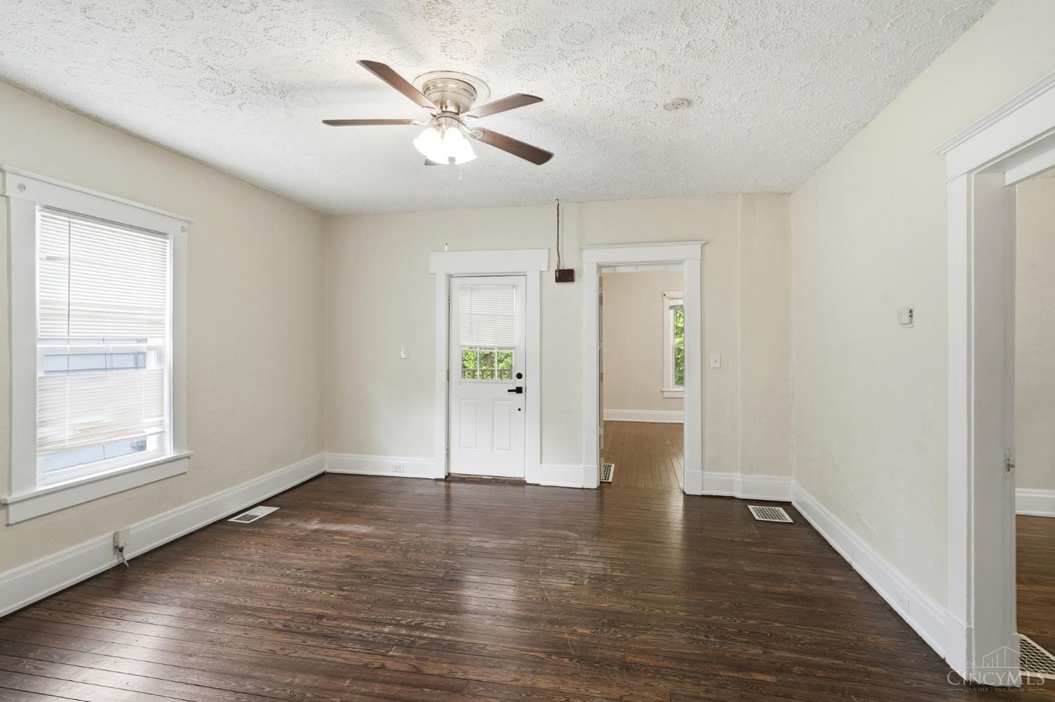 5128 Blaesi Street, Cincinnati, OH, 45227 — photo 3