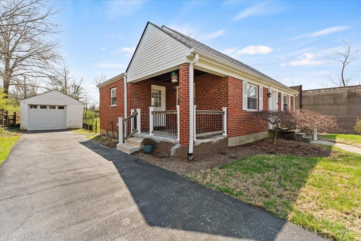 10019 Zig Zag Road, Montgomery, OH, 45242 — photo 29