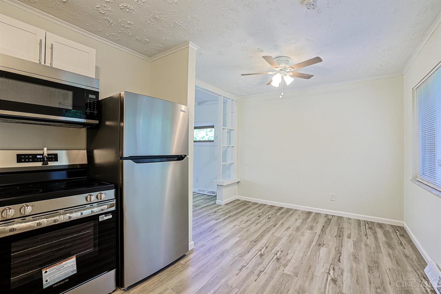3065 Aquadale Lane, Cincinnati, OH, 45211 — photo 13