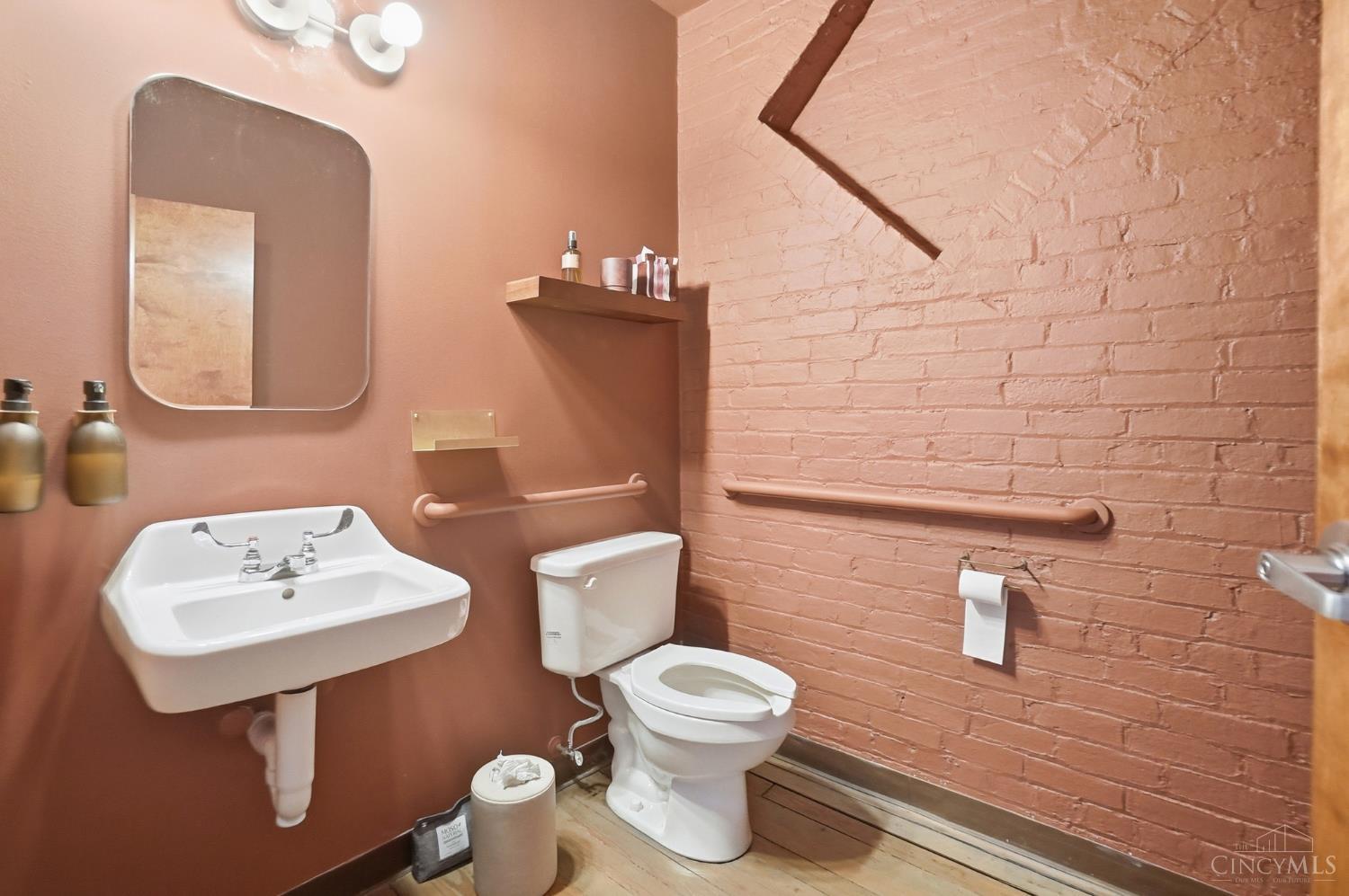 1010 Race Street, Cincinnati, OH, 45202 — photo 88