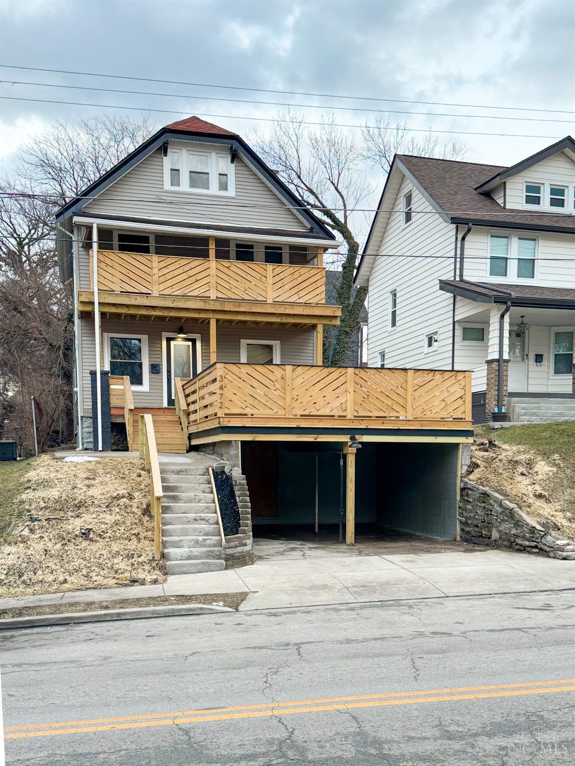 3472 Woodburn Avenue, Cincinnati, OH, 45207