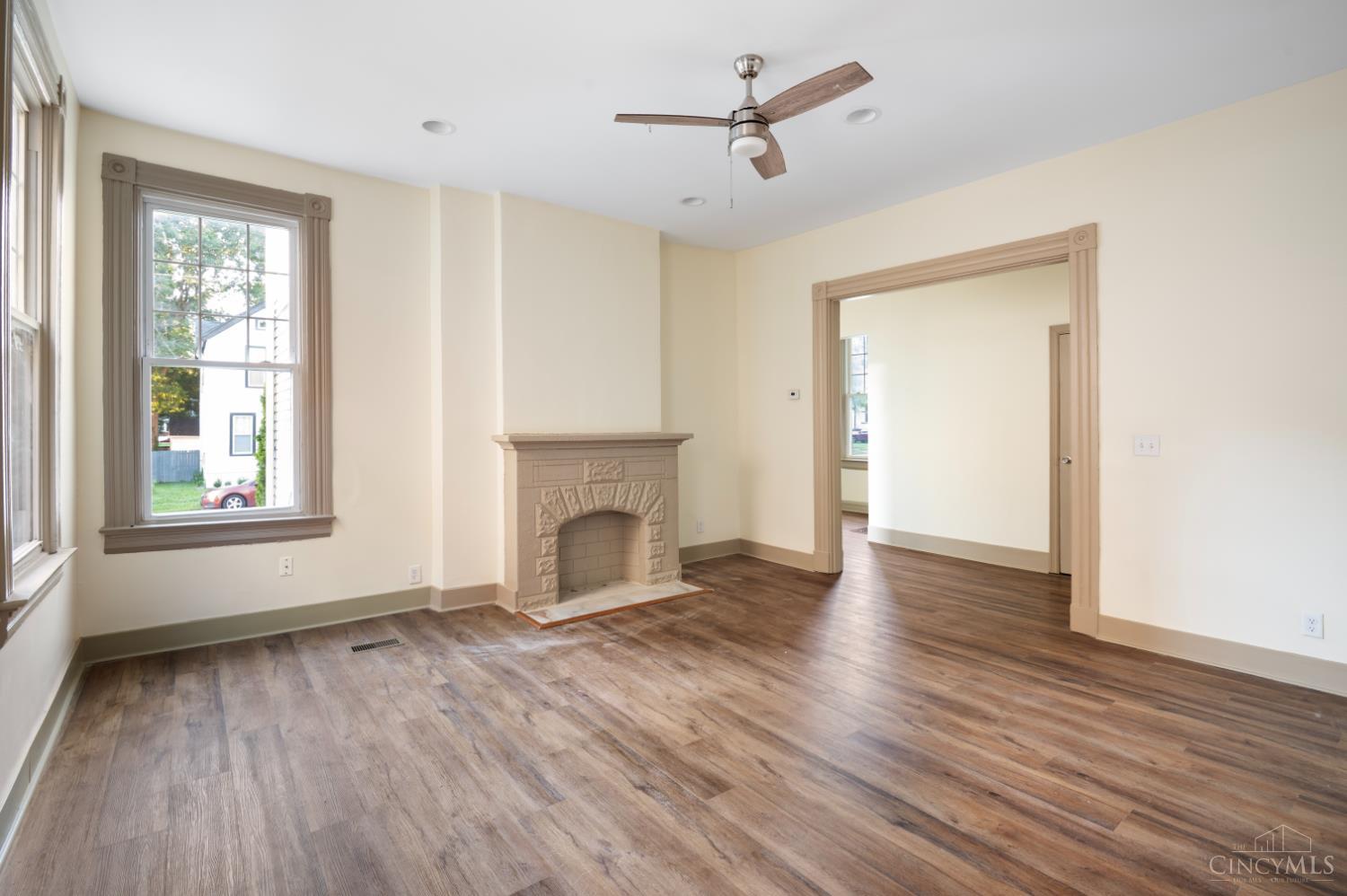 1237 Laidlaw Avenue, Cincinnati, OH, 45237 — photo 11