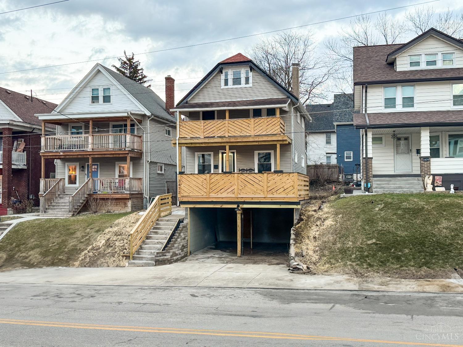 3472 Woodburn Avenue, Cincinnati, OH, 45207 — photo 2