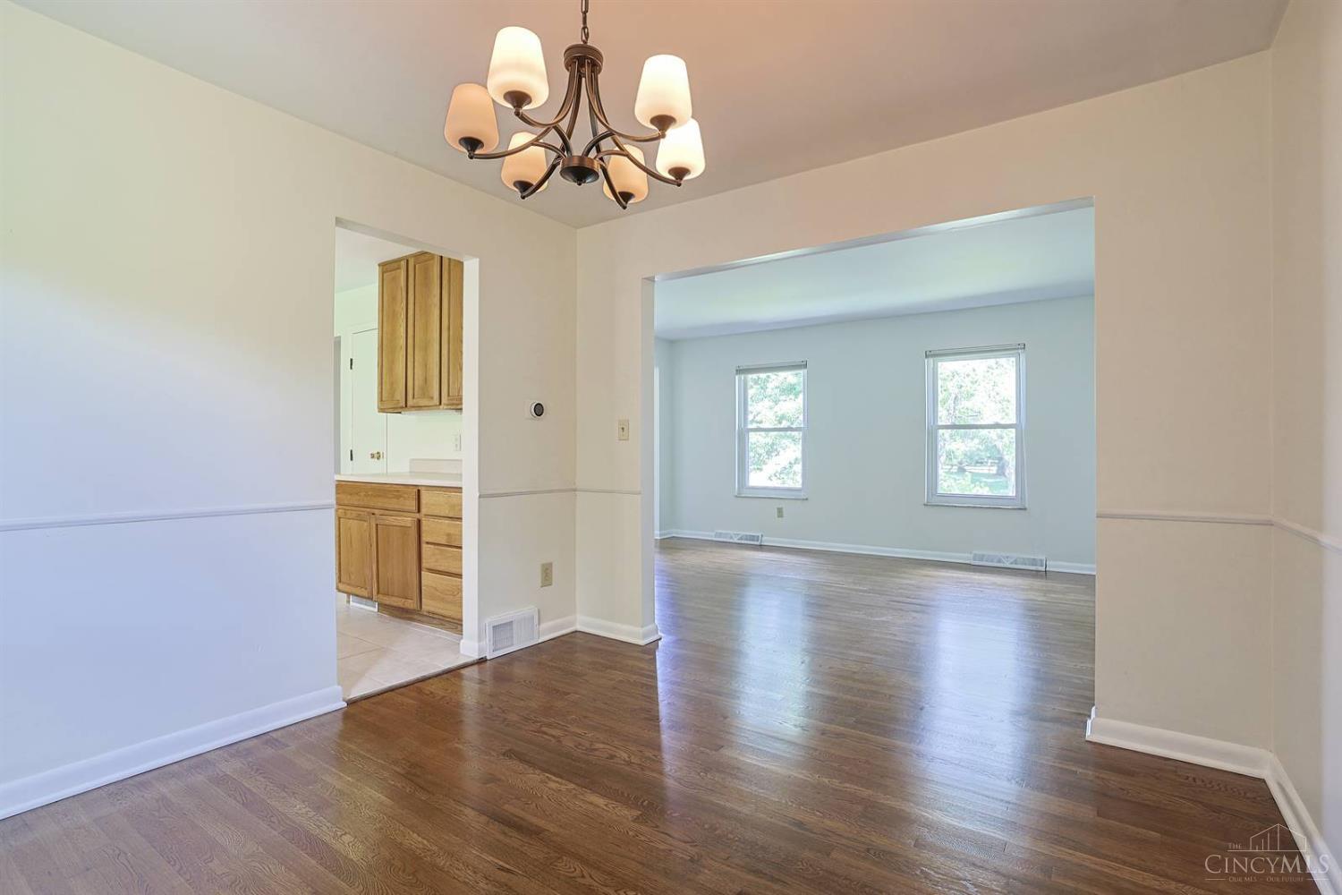 10639 Weil Road, Montgomery, OH, 45249 — photo 16